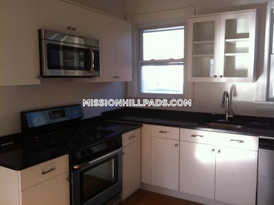 Roxbury 3 Beds 1 Bath Boston - $2,900