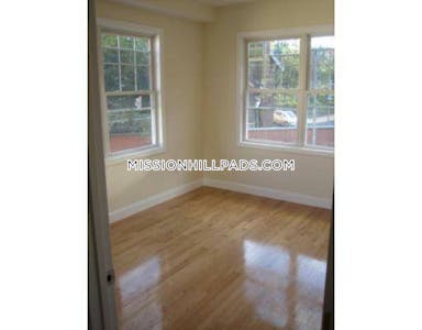 Roxbury 2 Bed 1 Bath BOSTON Boston - $2,950