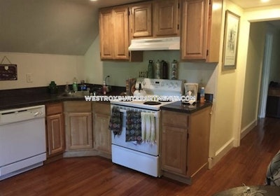 West Roxbury Apartment for rent 1 Bedroom 1 Bath Boston - $2,595