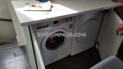 Dorchester/south Boston Border 3 Bed 2 Bath BOSTON Boston - $2,900 No Fee