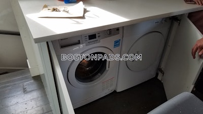 Dorchester/south Boston Border 3 Bed 2 Bath BOSTON Boston - $2,900 No Fee