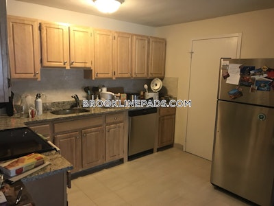 Brookline 2 Bed 1 Bath BROOKLINE- COOLIDGE CORNER $3,500  Coolidge Corner - $3,700