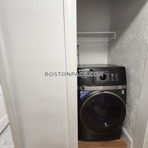 Back Bay Apartment for rent 2 Bedrooms 1 Bath Boston - $4,200