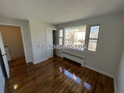 Brookline Apartment for rent 3 Bedrooms 1 Bath Brookline Hills - $4,000 No Fee