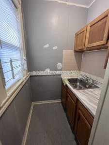 Dorchester Apartment for rent 2 Bedrooms 1 Bath Boston - $2,600