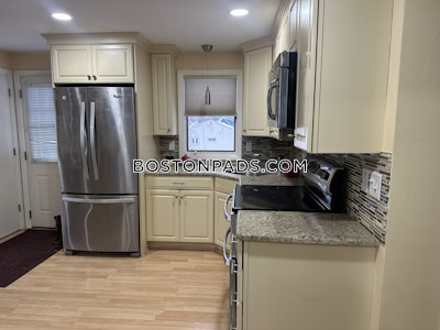 Stoneham Apartment for rent 3 Bedrooms 1 Bath - $3,800