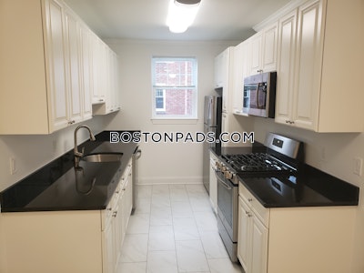 Brookline Apartment for rent 1 Bedroom 1 Bath  Coolidge Corner - $3,350 No Fee