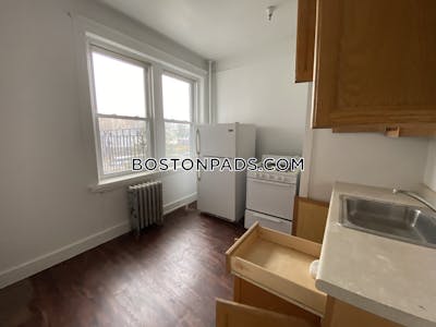 Brighton 1 Bed 1 Bath Boston - $2,245 No Fee