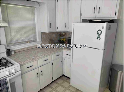 Brookline 3 bedroom 1 baths in BROOKLINE  Beaconsfield - $4,450 No Fee