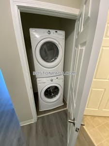 Malden Apartment for rent 1 Bedroom 1 Bath - $2,865