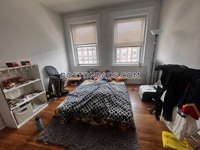 Allston Apartment for rent 3 Bedrooms 1 Bath Boston - $3,200