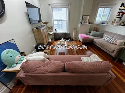 Somerville 3 Bed 1 Bath SOMERVILLE  Winter Hill - $3,650