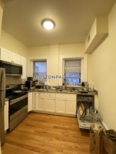 Brookline 2 Beds 1 Bath  Coolidge Corner - $3,800