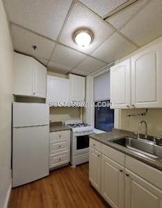 Brookline Apartment for rent 1 Bedroom 1 Bath  Brookline Village - $2,475