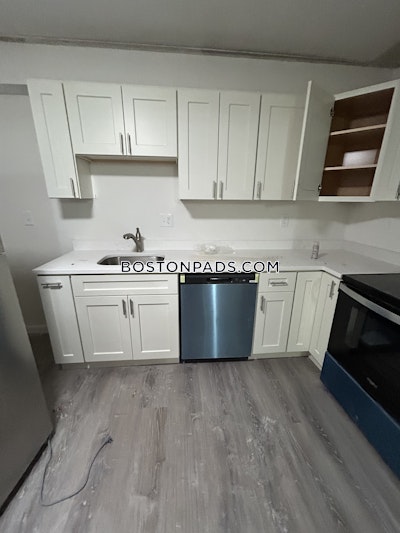 Cambridge Apartment for rent 3 Bedrooms 1.5 Baths  Mt. Auburn/brattle/ Fresh Pond - $3,150