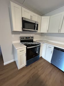 Cambridge Apartment for rent 3 Bedrooms 1.5 Baths  Mt. Auburn/brattle/ Fresh Pond - $3,195