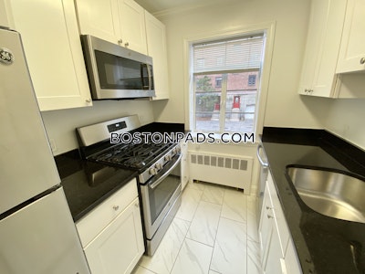 Brookline Apartment for rent 1 Bedroom 1 Bath  Coolidge Corner - $2,995 No Fee