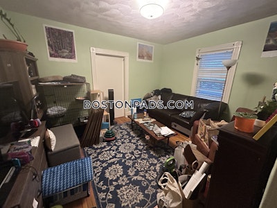 Somerville Apartment for rent 2 Bedrooms 1 Bath  West Somerville/ Teele Square - $3,500 No Fee