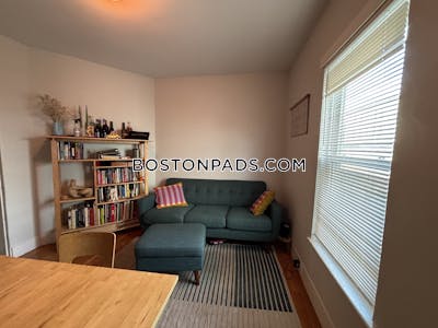 Somerville Apartment for rent 2 Bedrooms 1 Bath  Tufts - $2,900 No Fee