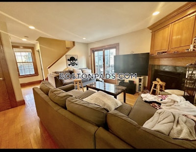 Cambridge Apartment for rent 4 Bedrooms 4 Baths  Lechmere - $6,000 No Fee