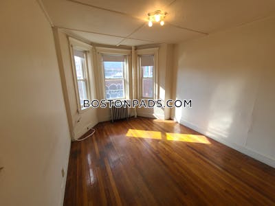 Fenway/kenmore Apartment for rent Studio 1 Bath Boston - $2,375 No Fee