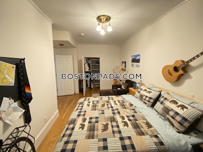 Back Bay Apartment for rent 2 Bedrooms 2 Baths Boston - $6,600