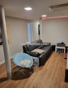 Northeastern/symphony 4 bedroom 2 baths in BOSTON Boston - $6,400 No Fee