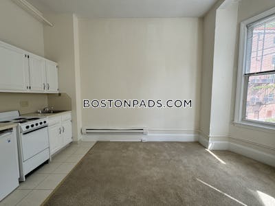 Brookline Studio 1 Bath  Coolidge Corner - $2,360 No Fee