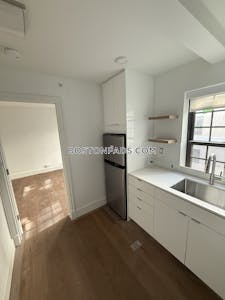 Cambridge 1 bedroom 1 baths in CAMBRIDGE  Harvard Square - $3,000 No Fee