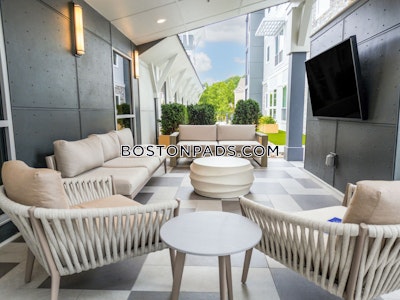 Wakefield 2 bedroom 1 baths Luxury in WAKEFIELD - $3,490 No Fee