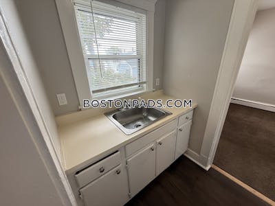 Lynn Apartment for rent 1 Bedroom 1 Bath - $1,700 No Fee