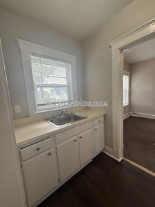 Lynn Apartment for rent 1 Bedroom 1 Bath - $1,700 No Fee