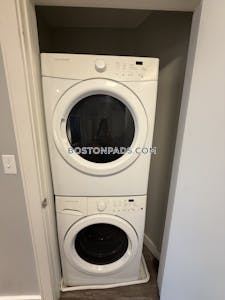 Lynn 1 bedroom 1 baths in LYNN - $2,100 No Fee