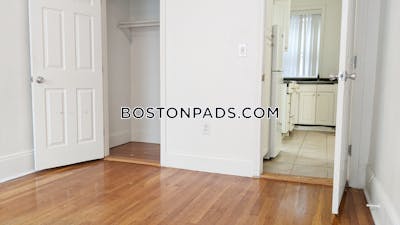 Fenway/kenmore Apartment for rent 1 Bedroom 1 Bath Boston - $3,250 50% Fee