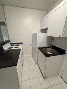 Brookline 2 Beds 1 Bath  Coolidge Corner - $3,395 No Fee