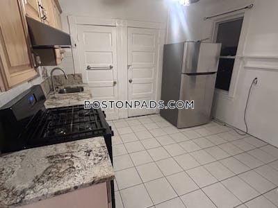 Lower Allston Apartment for rent 3 Bedrooms 1 Bath Boston - $2,700 No Fee
