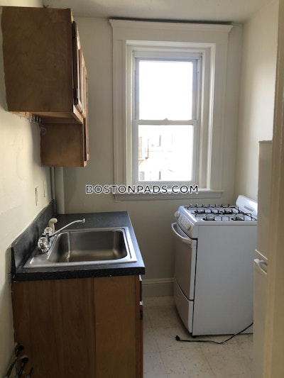 Fenway/kenmore Apartment for rent 1 Bedroom 1 Bath Boston - $3,150 No Fee