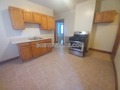 Dorchester Apartment for rent 3 Bedrooms 1 Bath Boston - $3,418 No Fee
